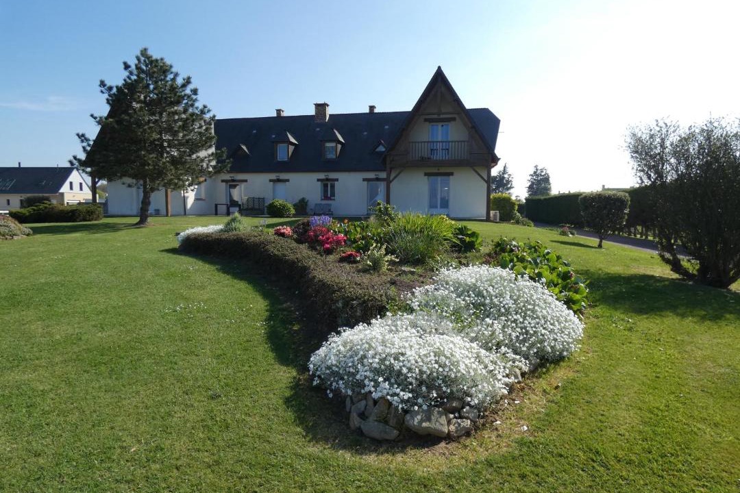 Photo of Others in Vierville-sur-Mer