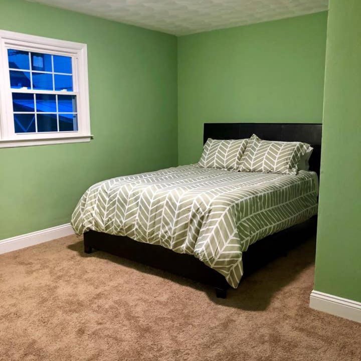 Photo of Bedroom in Willoughby Spit
