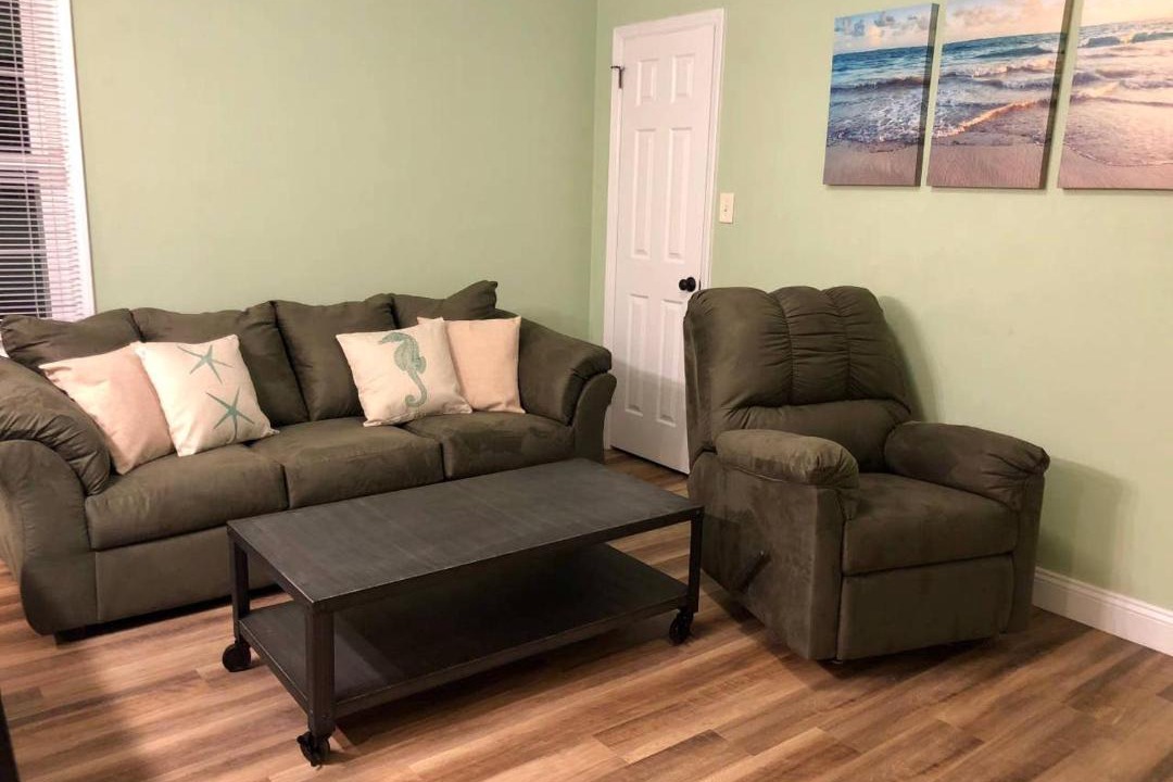 Photo of Livingroom in Willoughby Spit