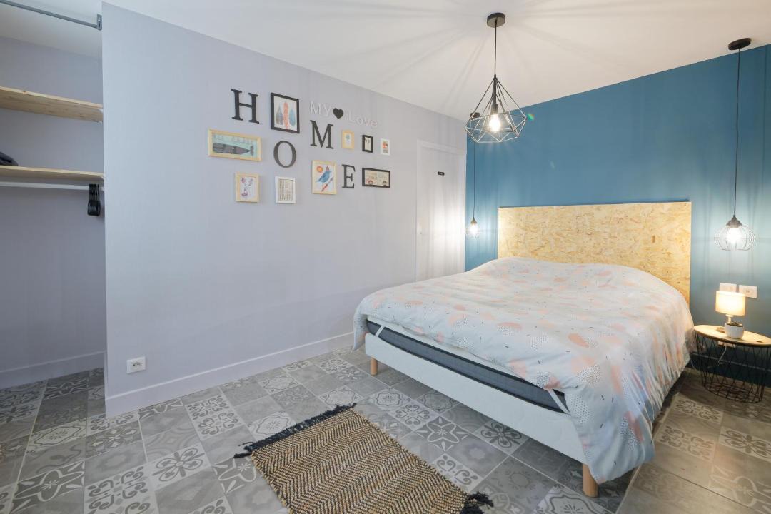 Photo of Others in Carvin