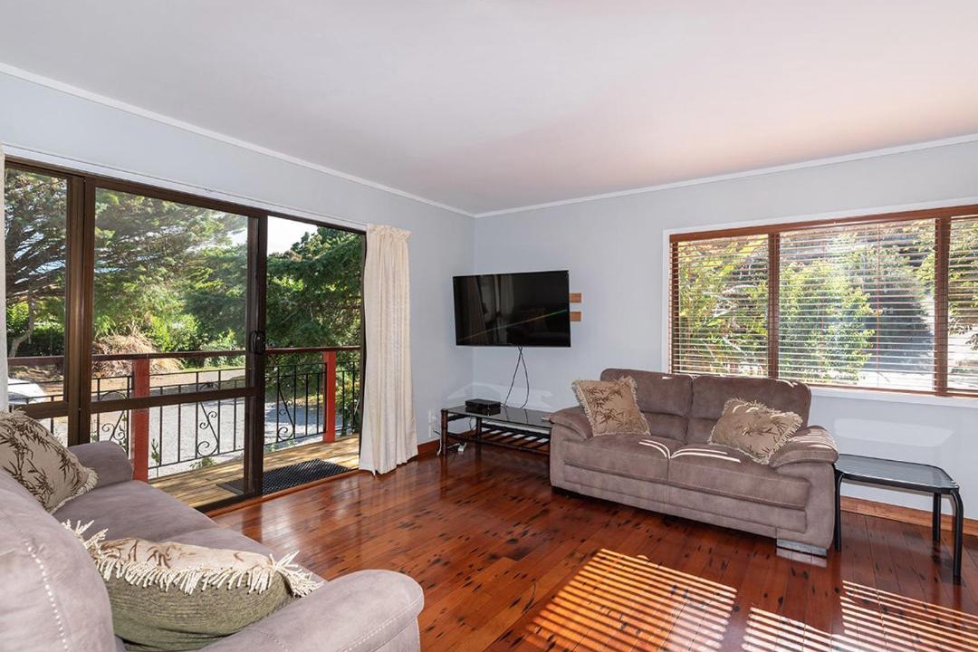 Photo of Livingroom in Paihia