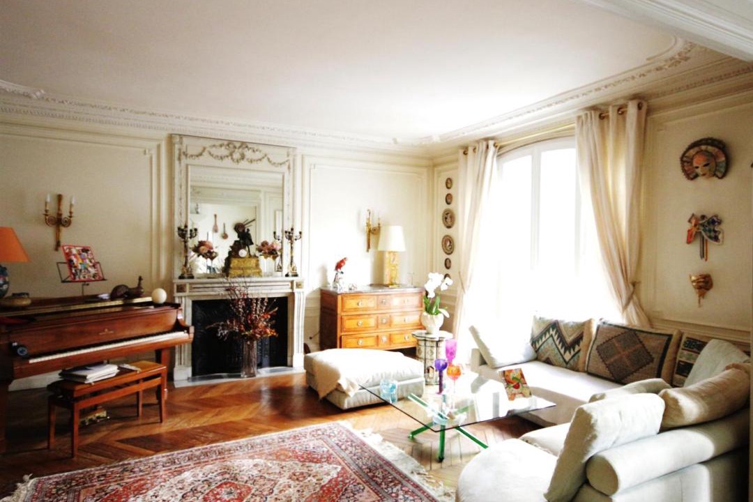 Photo of Livingroom in Quartier de la Plaine-de-Monceaux