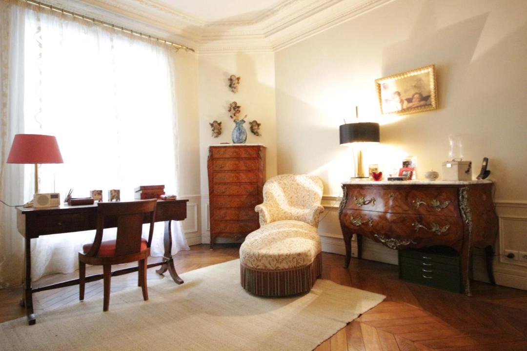 Photo of Livingroom in Quartier de la Plaine-de-Monceaux