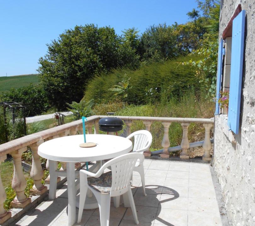 Photo of Patio Balcony in Nanteuil-de-Bourzac
