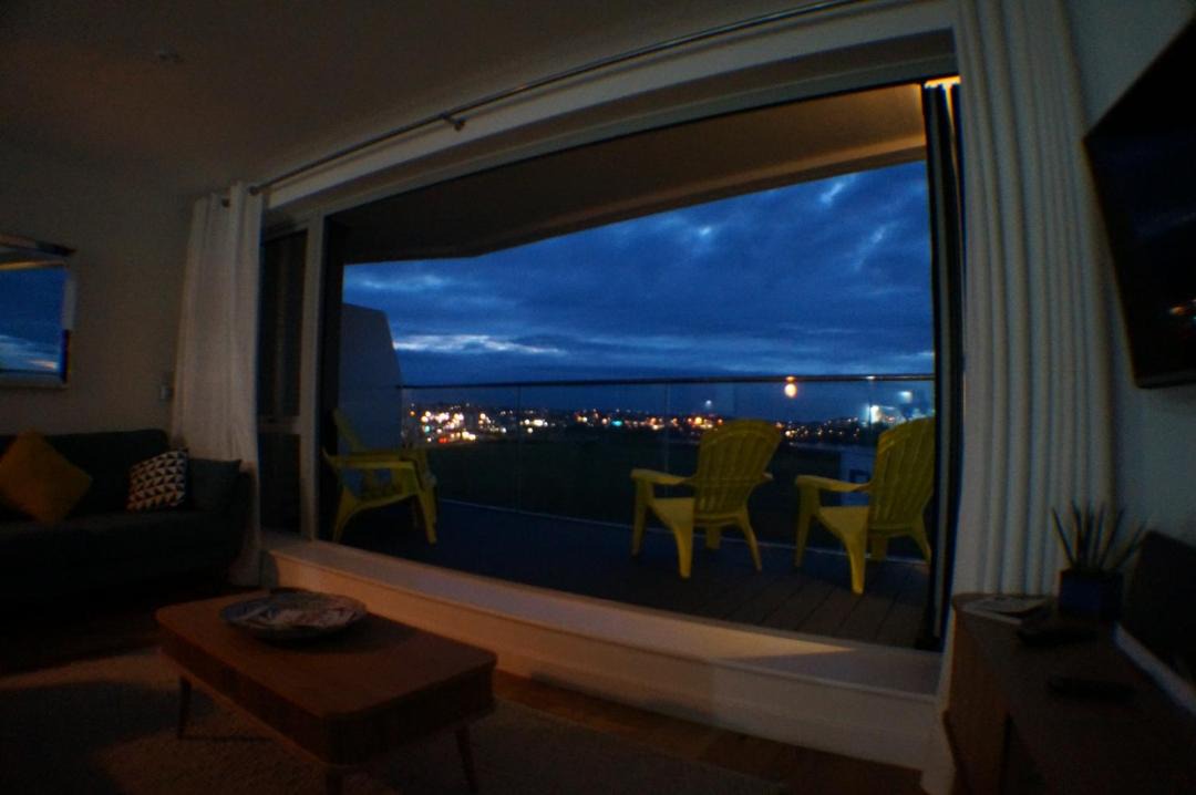 Photo of Others in Lusty Glaze