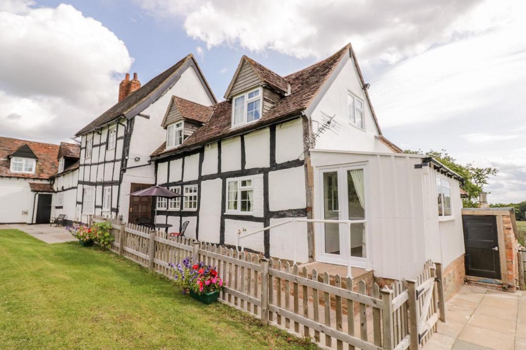 Photo of Others in Moreton