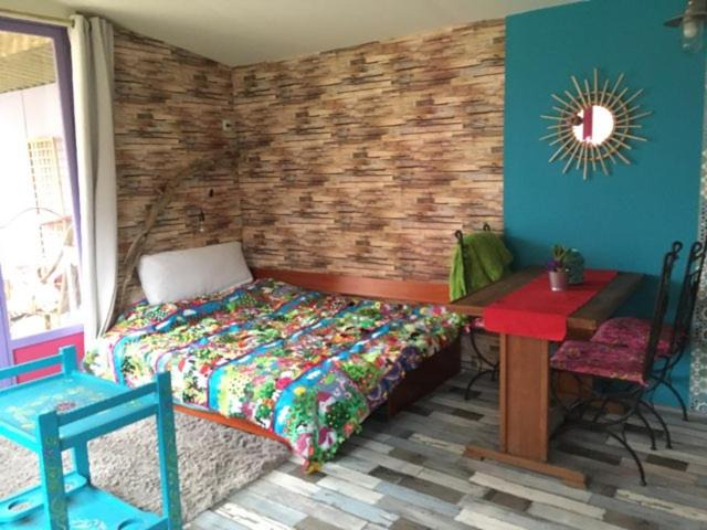 Photo of Bedroom in Anzin-Saint-Aubin