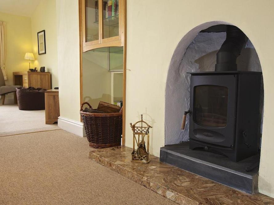 Photo of Others in Hope-Cove