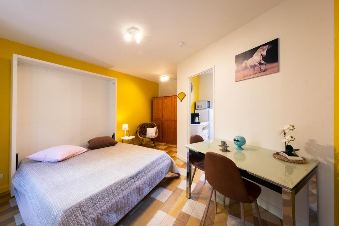 Photo of Bedroom in Cluny