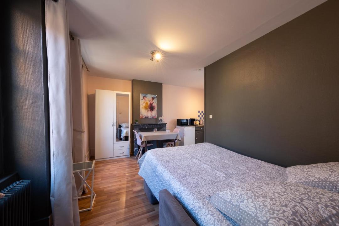Photo of Bedroom in Cluny