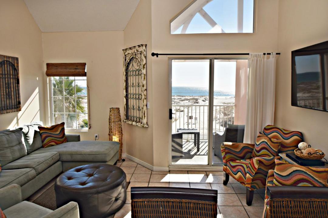 Photo of Livingroom in Gulf Shores