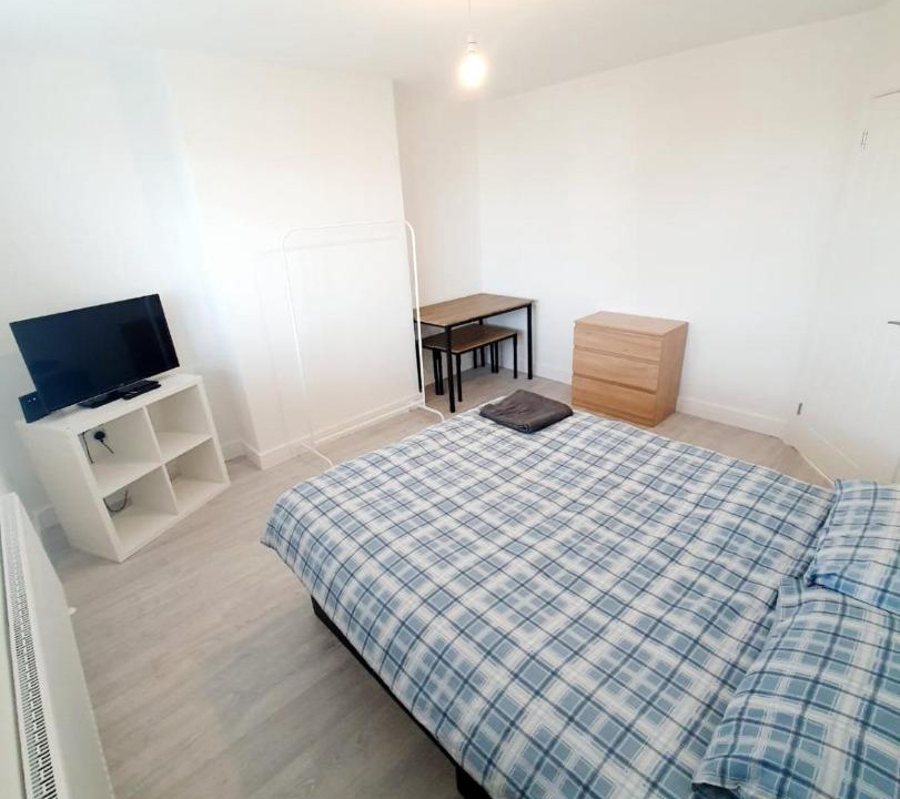 Photo of Bedroom in Rayleigh