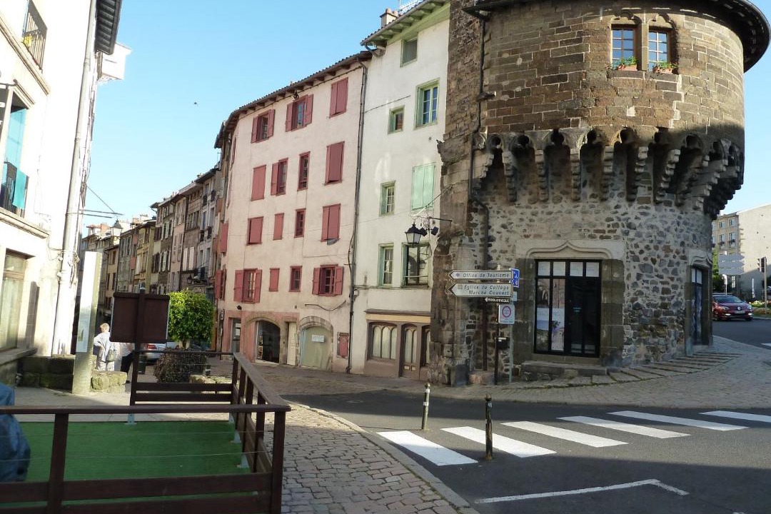 Photo of Buildings in Le Puy-en-Velay