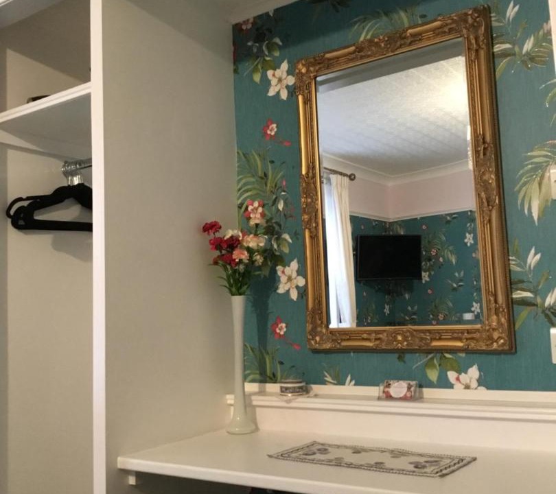 Photo of Others in West Cliff