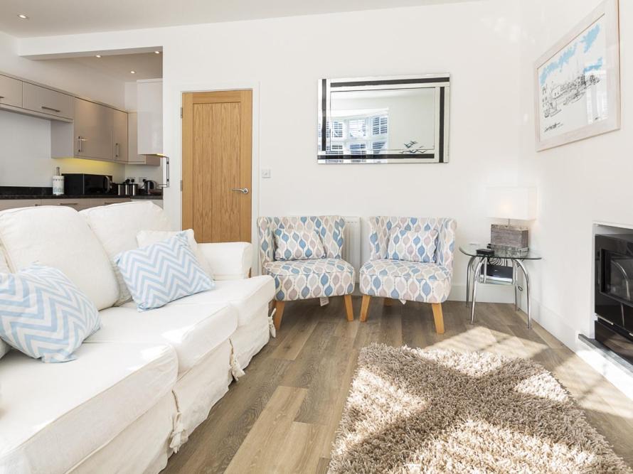 Photo of Livingroom in Dartmouth