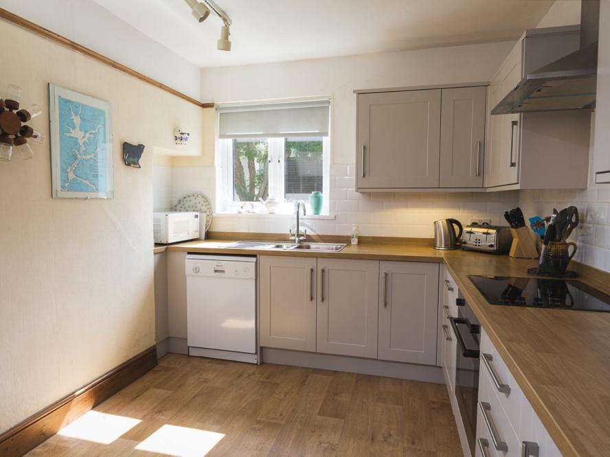 Photo of Kitchen in Salcombe