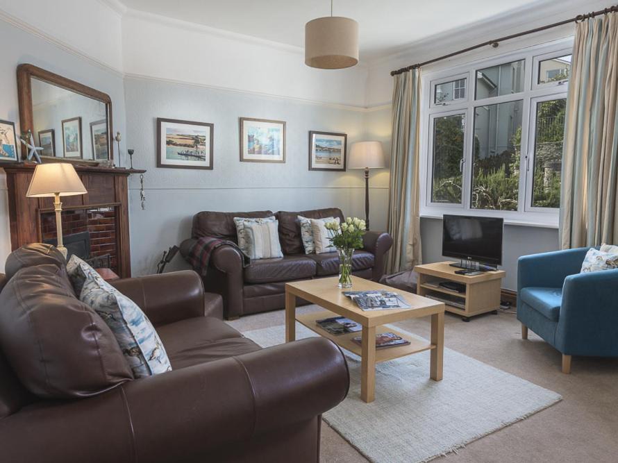 Photo of Livingroom in Salcombe