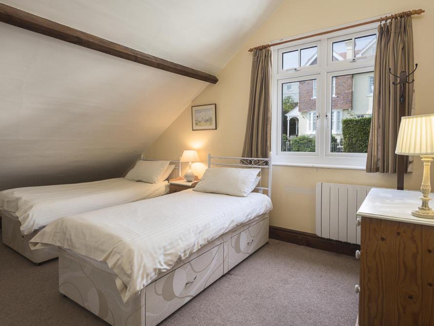 Photo of Bedroom in Salcombe