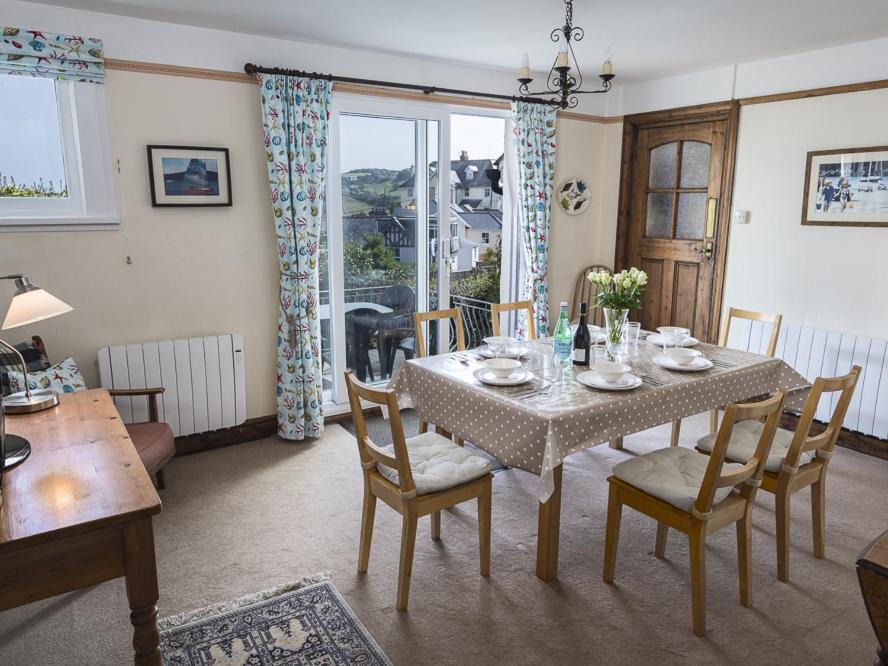 Photo of Livingroom in Salcombe