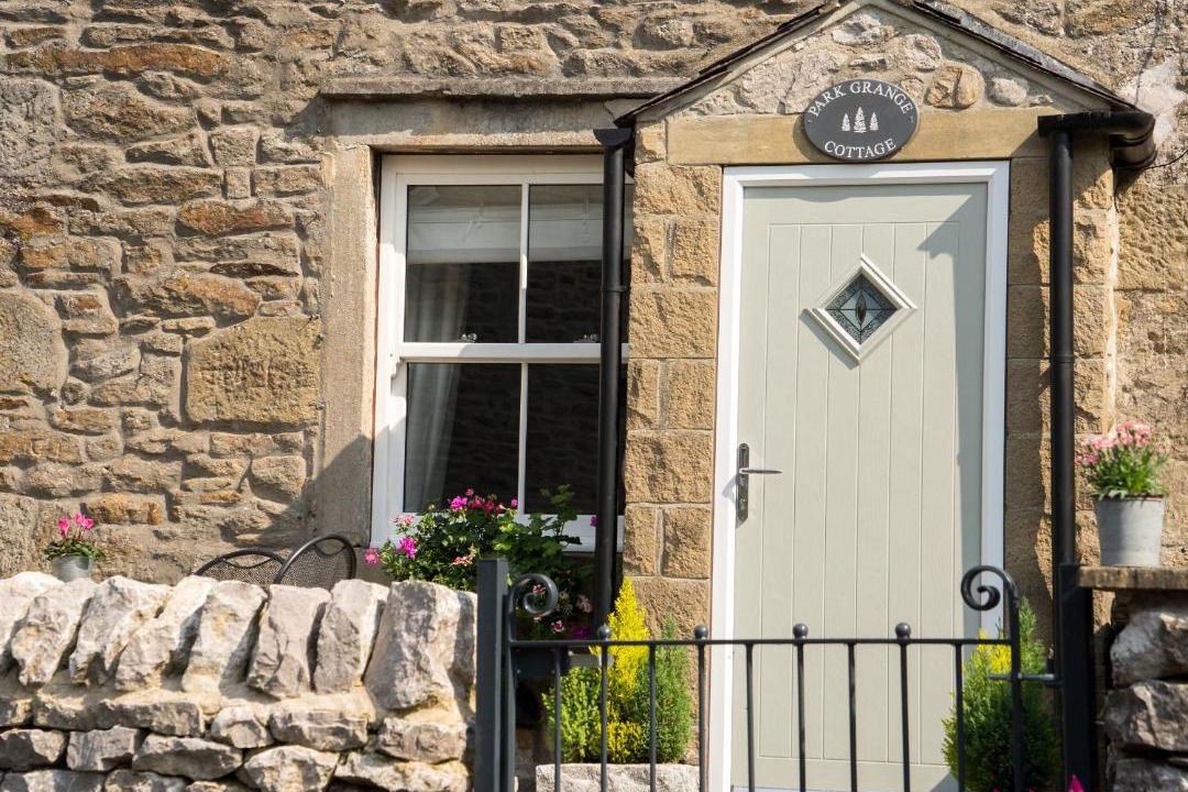 Photo of Buildings in Threshfield