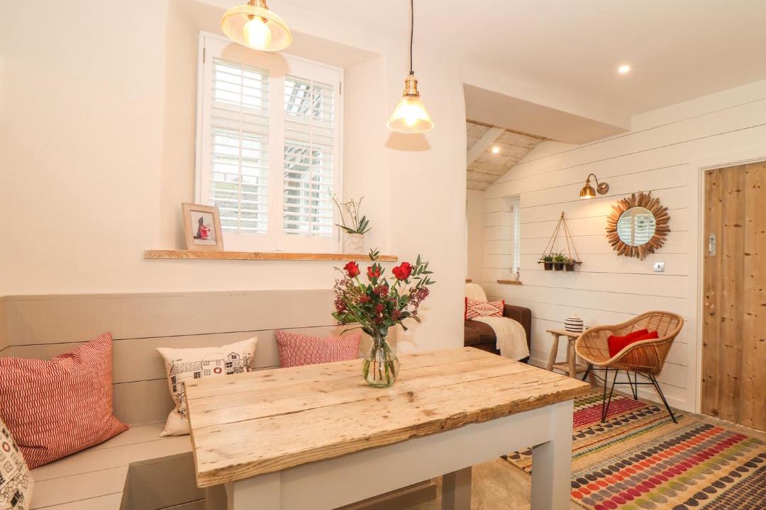 Photo of Others in Trebarwith Strand