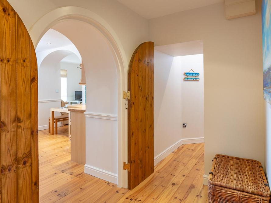 Photo of Others in Hope-Cove