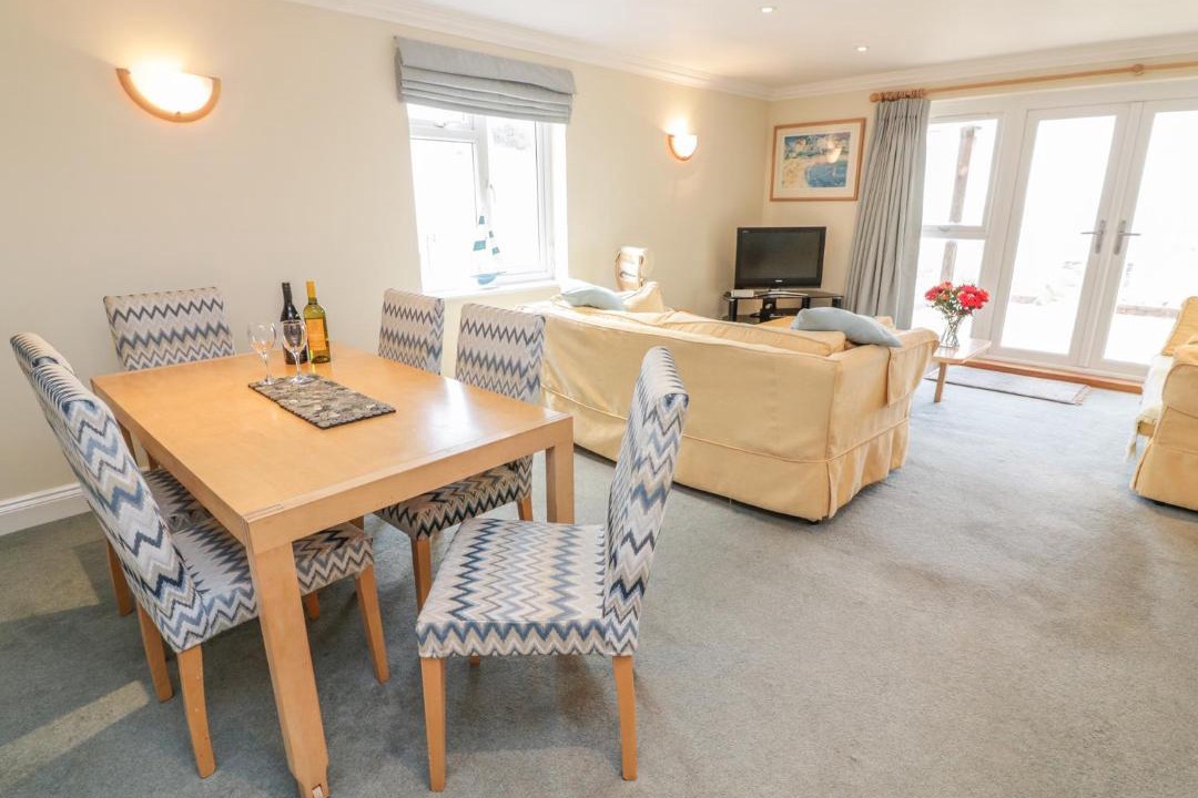 Photo of Livingroom in Burgh Island