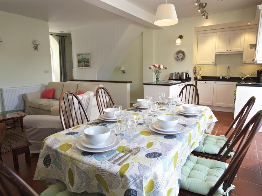 Photo of Livingroom in Dartmouth