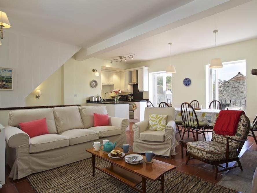 Photo of Livingroom in Dartmouth