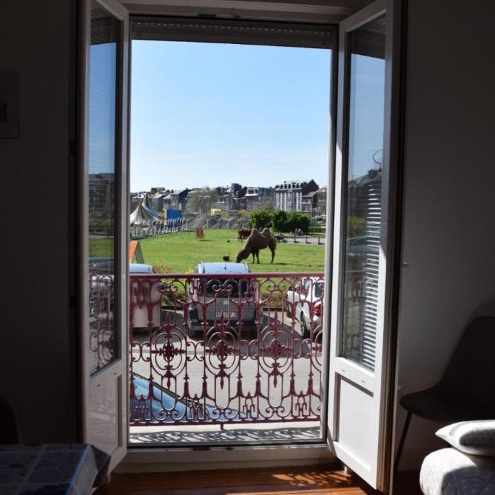 Photo of Patio Balcony in Mers-les-Bains