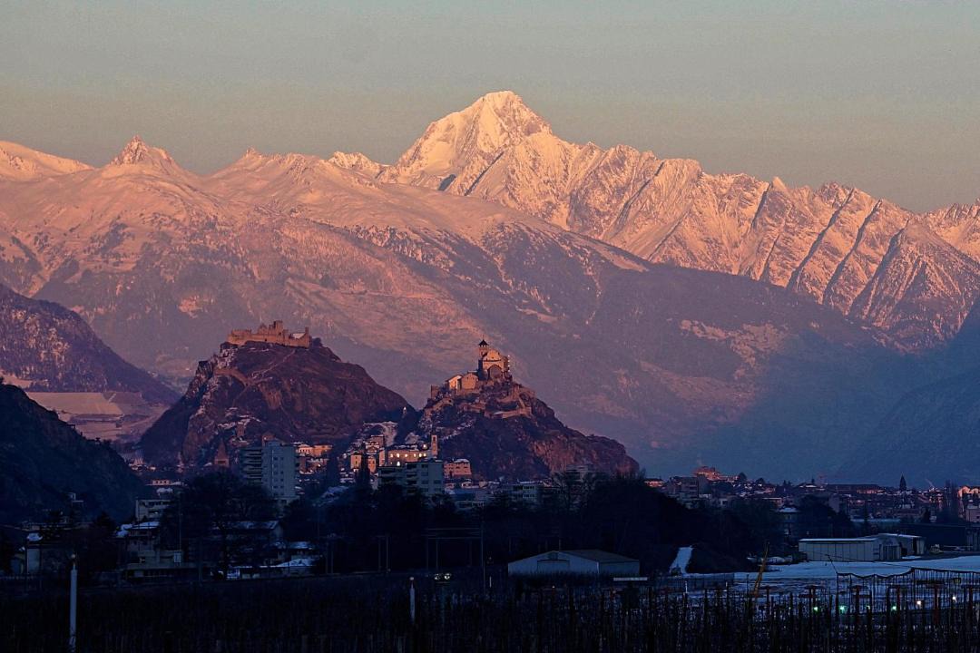 Photo of Others in Sion