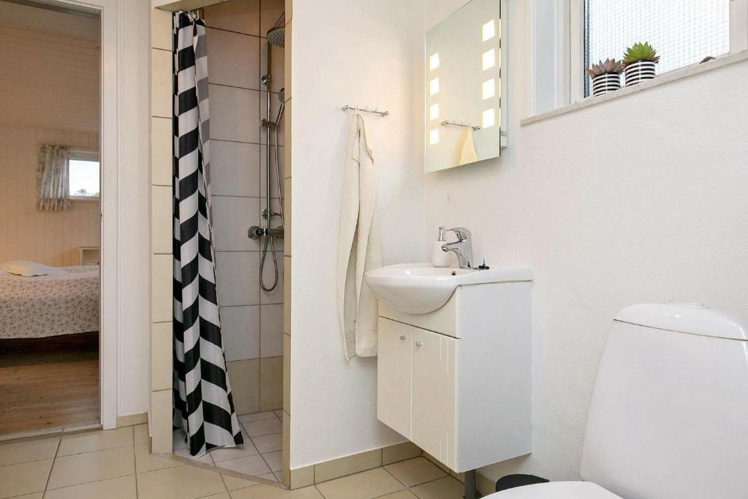 Photo of Bathroom in Hjarbæk