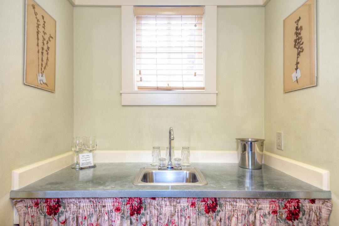 Photo of Others in Upper Lake