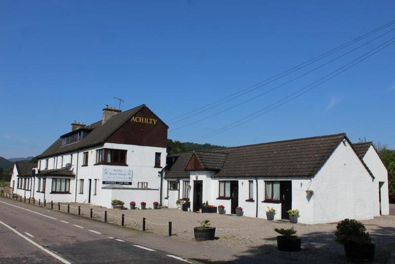 Photo of Others in Contin