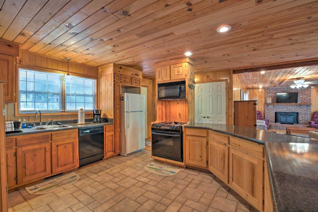 Photo of Others in Toccoa