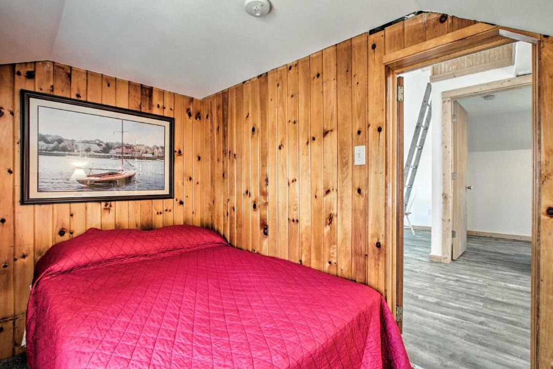 Photo of Bedroom in Old Lyme