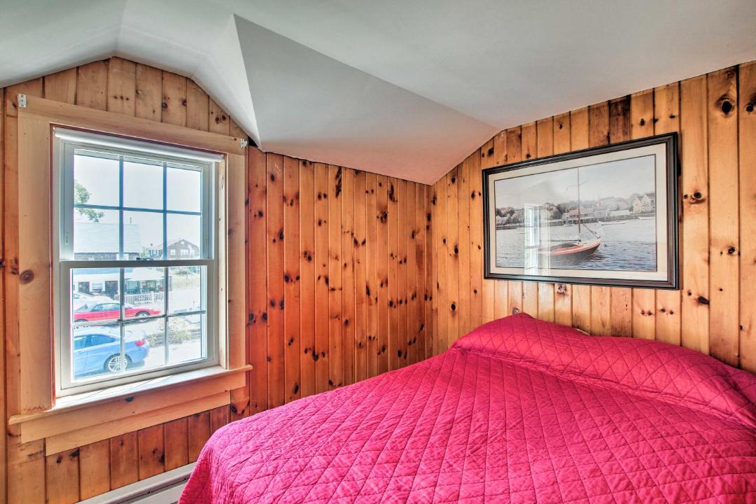 Photo of Bedroom in Old Lyme