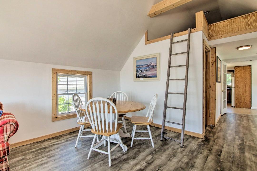 Photo of Livingroom in Old Lyme