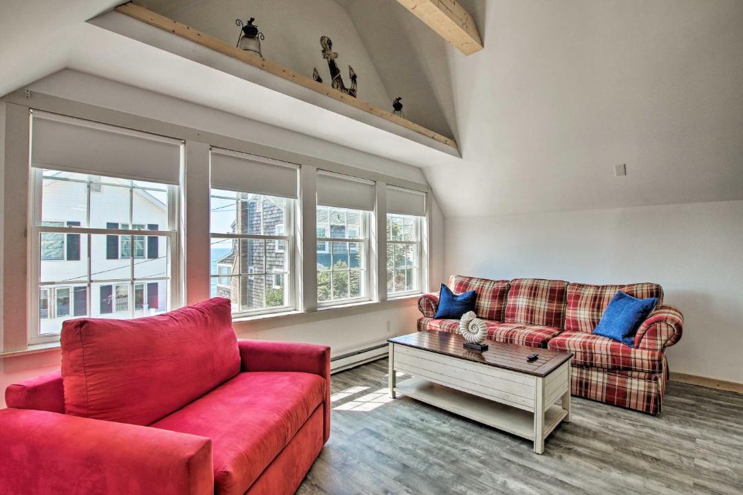 Photo of Livingroom in Old Lyme