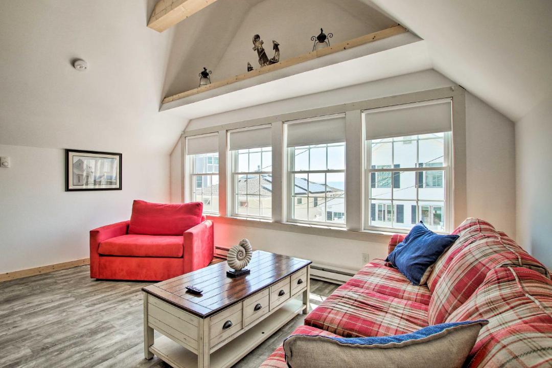 Photo of Livingroom in Old Lyme