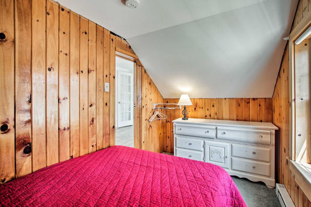 Photo of Bedroom in Old Lyme