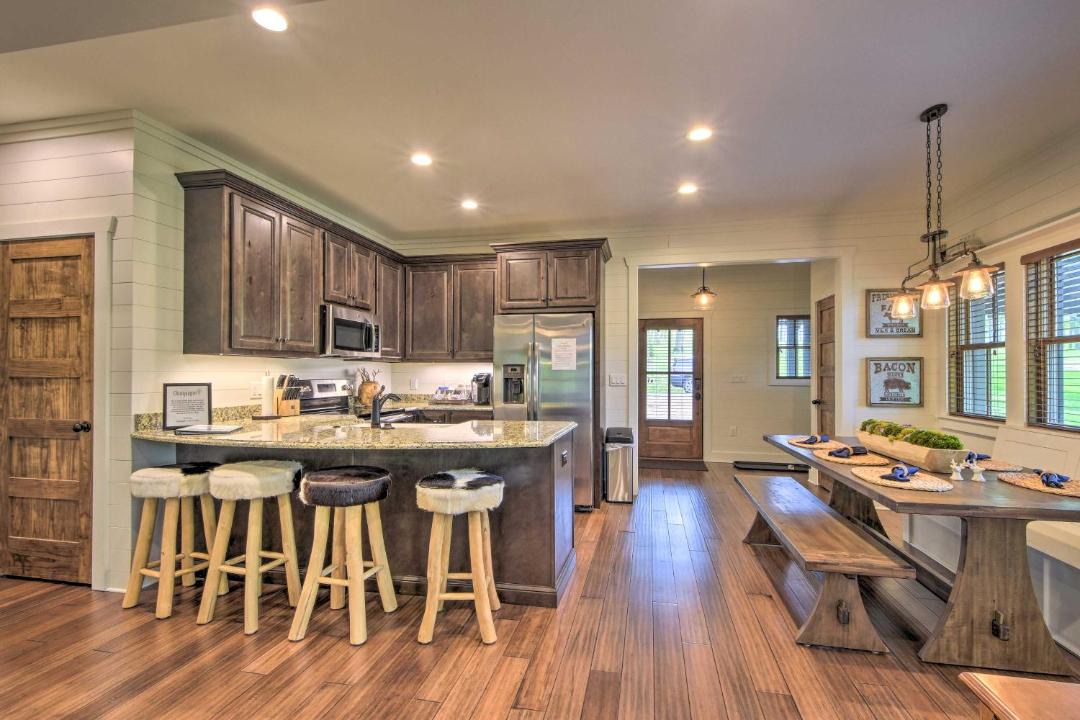 Photo of Kitchen in Glenville