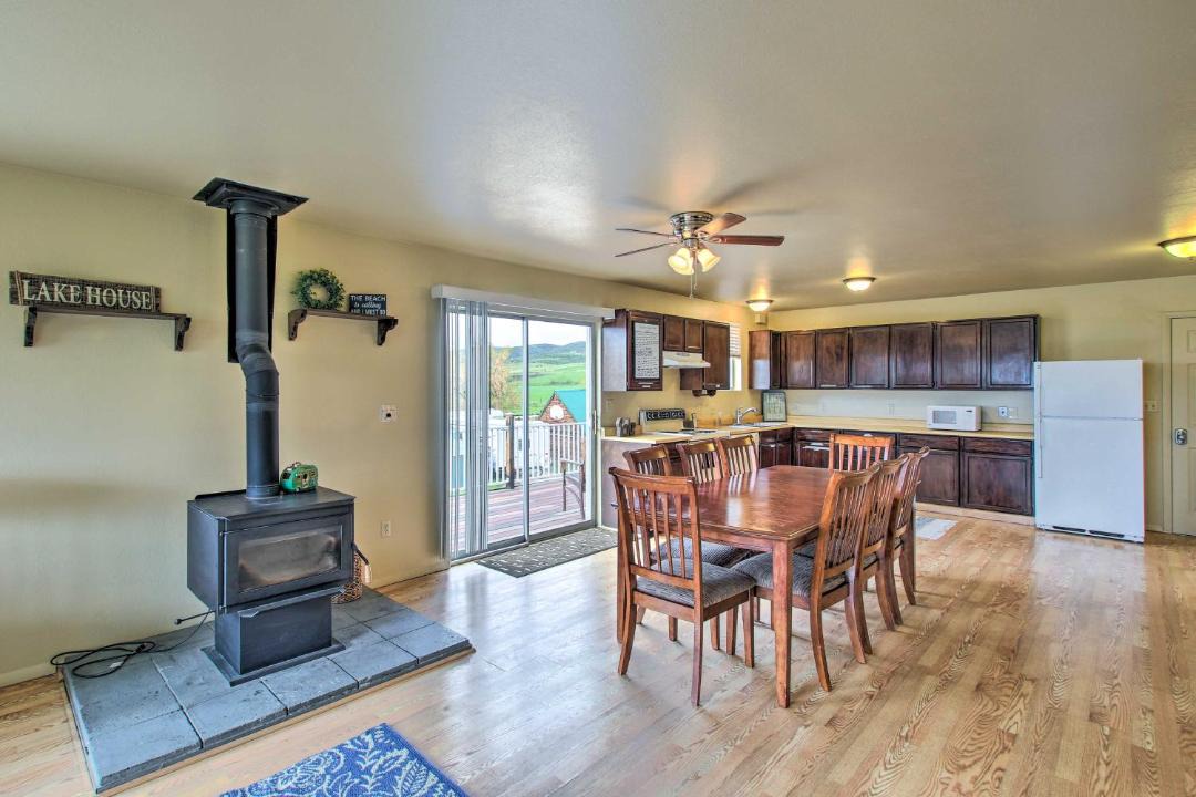 Photo of Livingroom in St. Charles
