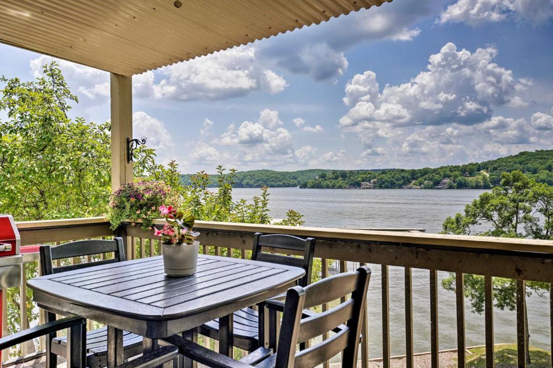 Photo of Patio Balcony in Osage Beach