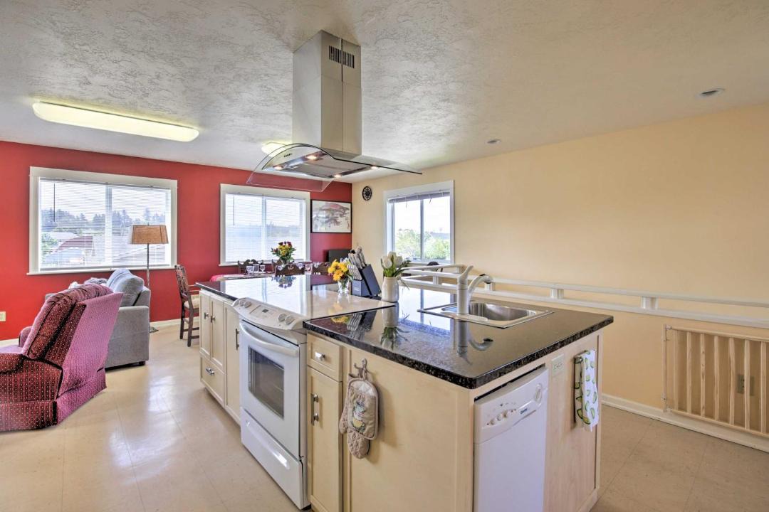 Photo of Kitchen in Waldport