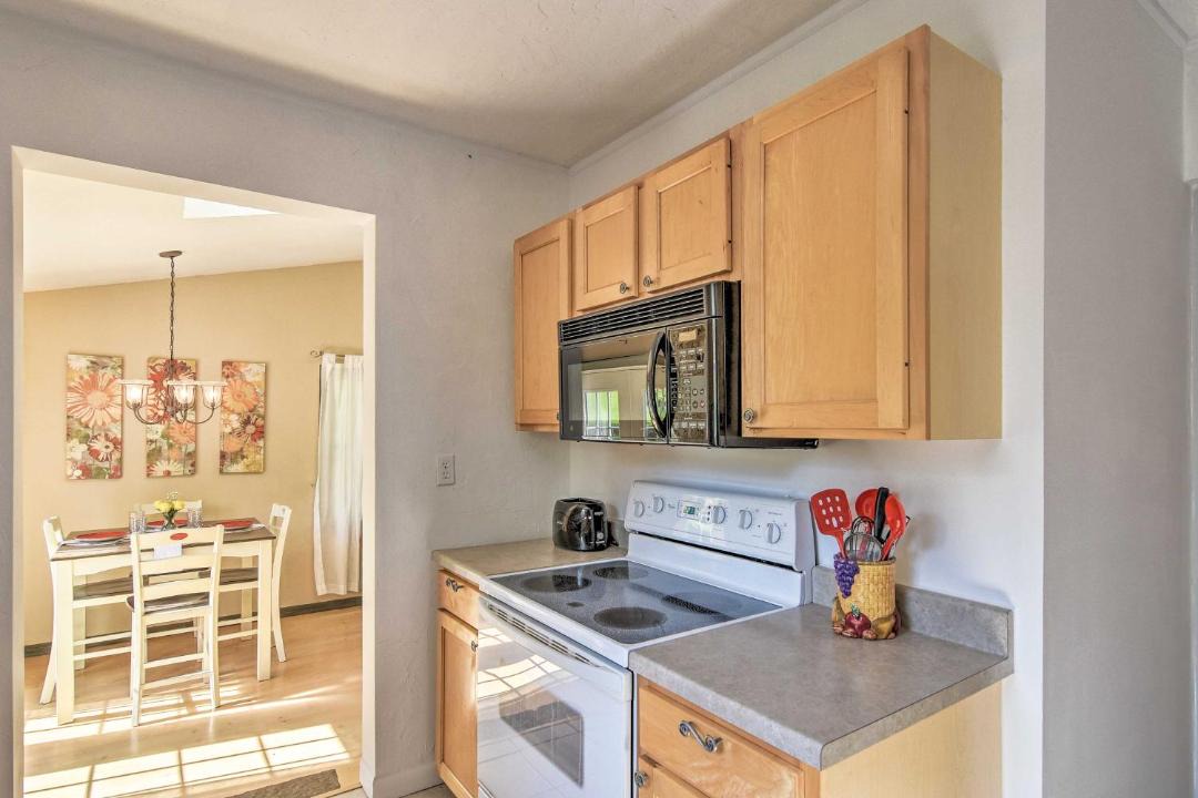 Photo of Others in Arden