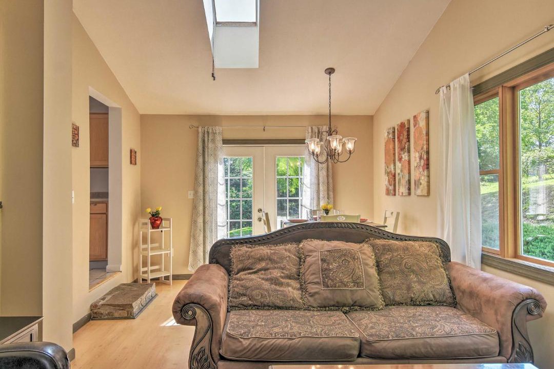 Photo of Others in Arden