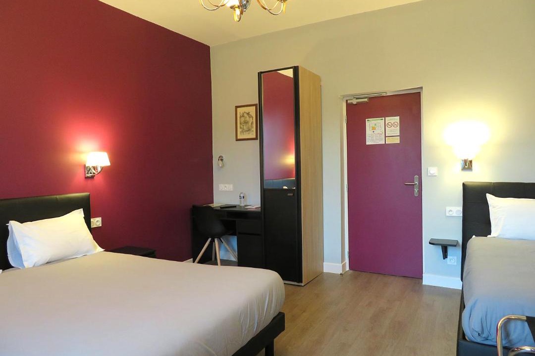 Photo of Bedroom in Mehun-sur-Yevre