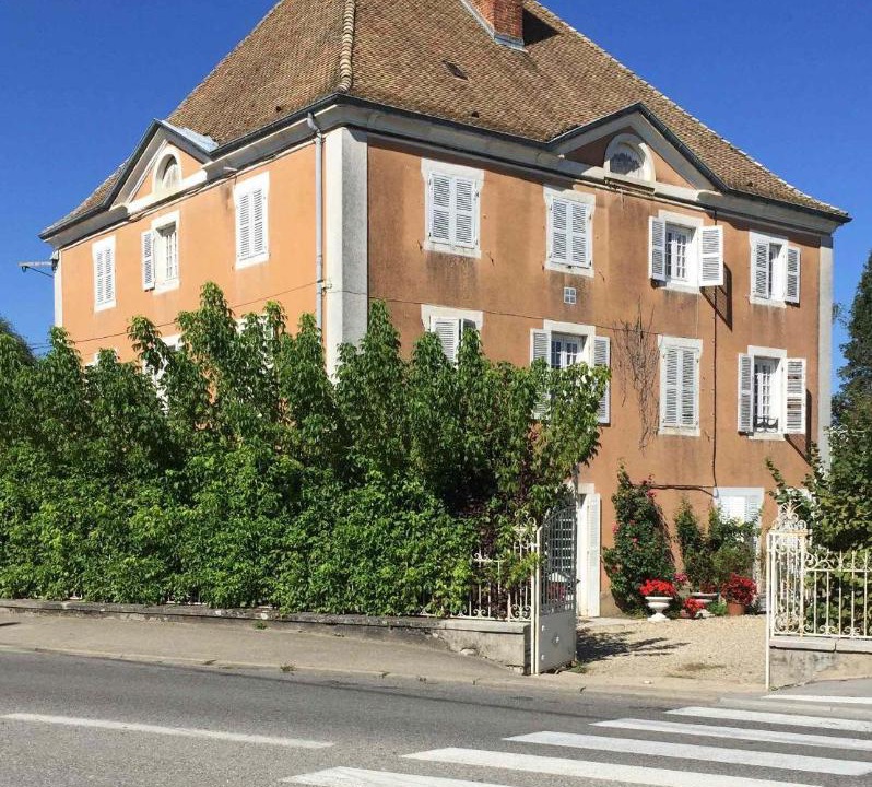 Photo of Others in Louhans