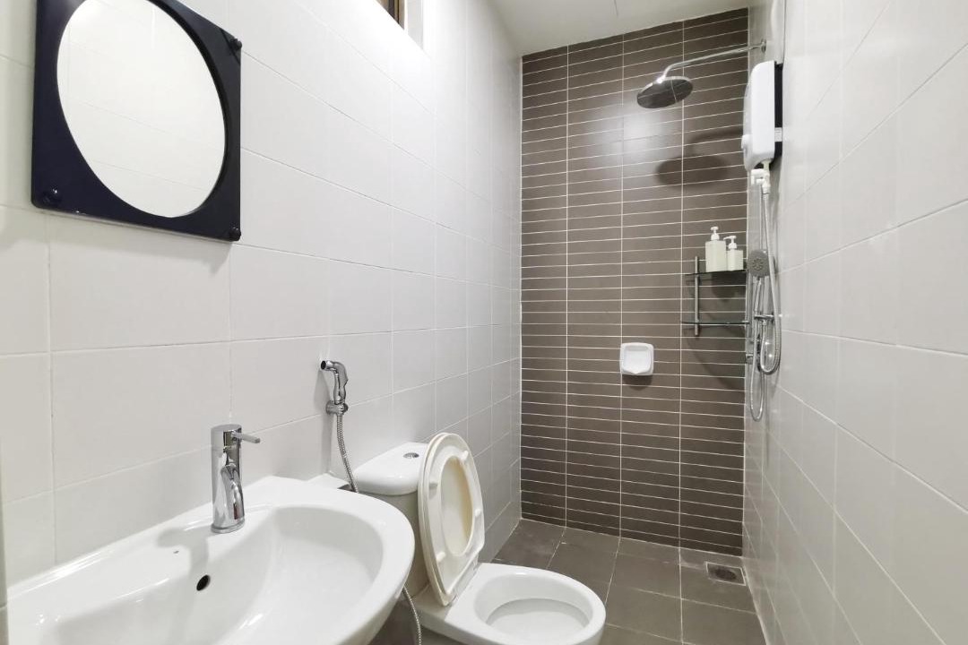 Photo of Bathroom in Taman Mount Austin